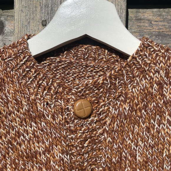 1980s Hand-knit Brown Cardigan - Picture 2 of 6